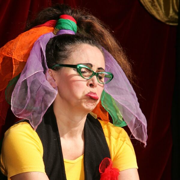 Veranstaltung Mohr-Villa: Kultur picknickt - „EnemeneSuprabene“-Theater ohne Worte