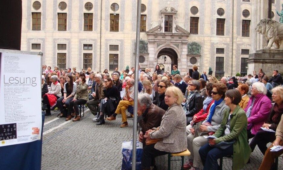 Bücher aus dem Feuer