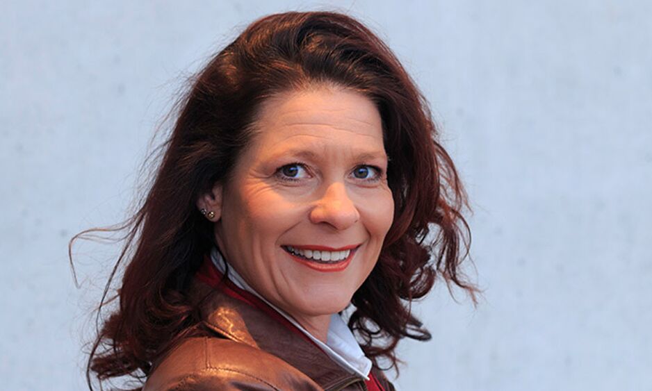 Veranstaltung: Die Farbe Rot - eine Hommage an das Leben