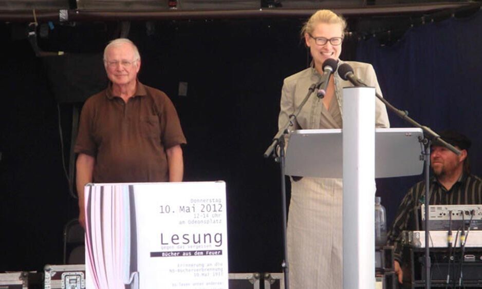 Bücher aus dem Feuer